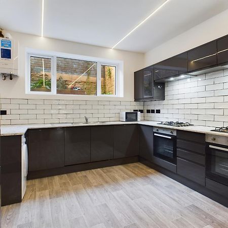 Substantial 9 Bedroom House In Swansea Sketty 외부 사진