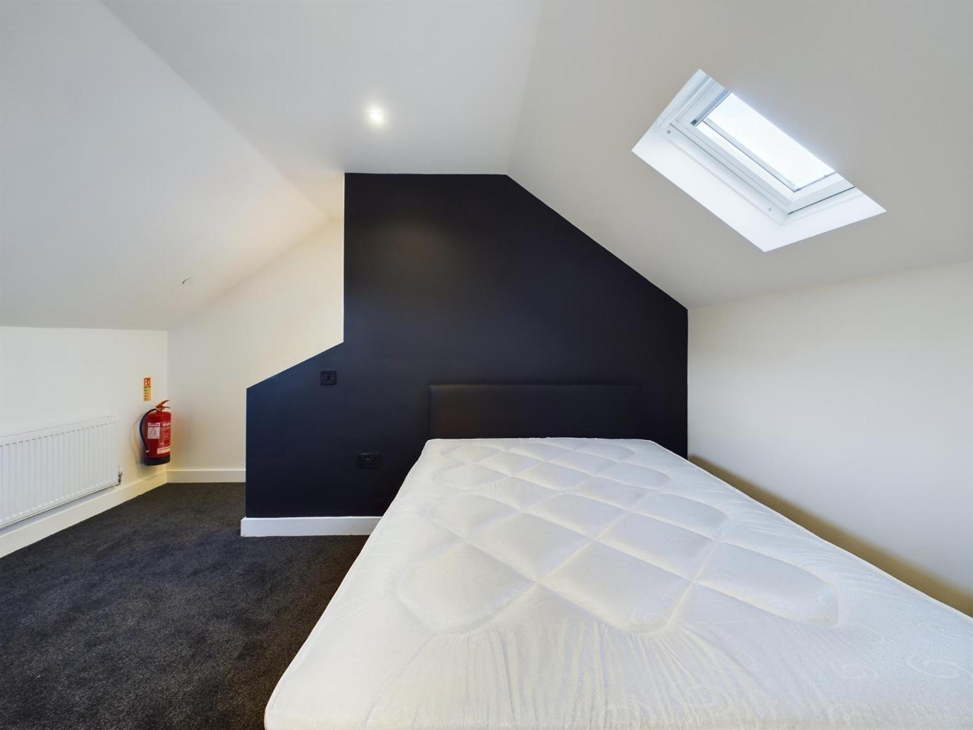 Substantial 9 Bedroom House In Swansea Sketty 외부 사진