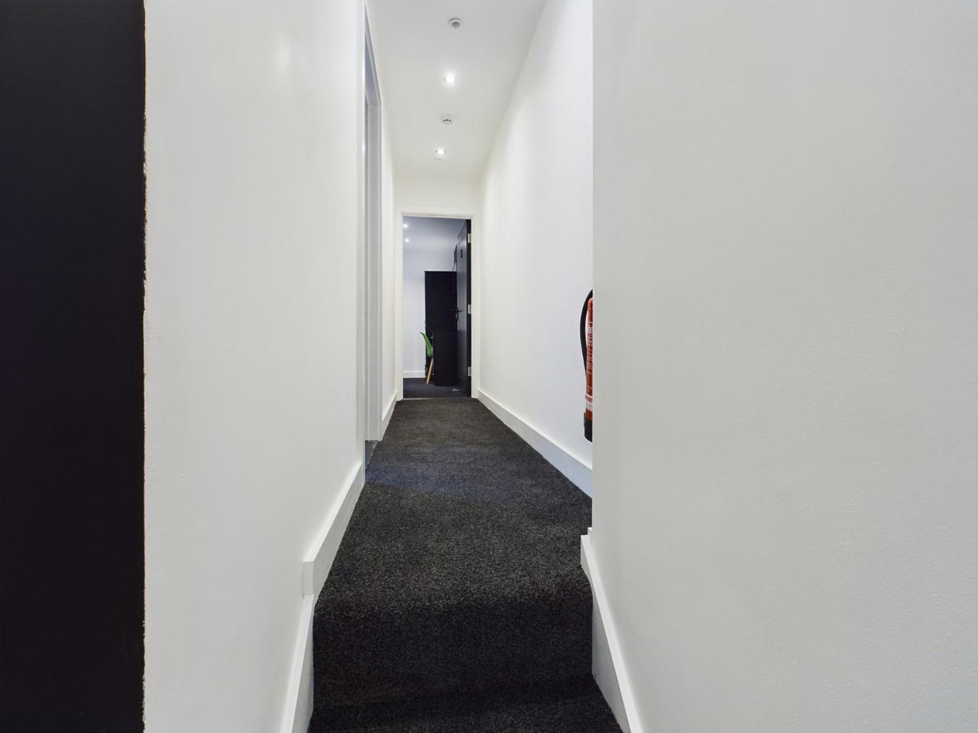 Substantial 9 Bedroom House In Swansea Sketty 외부 사진