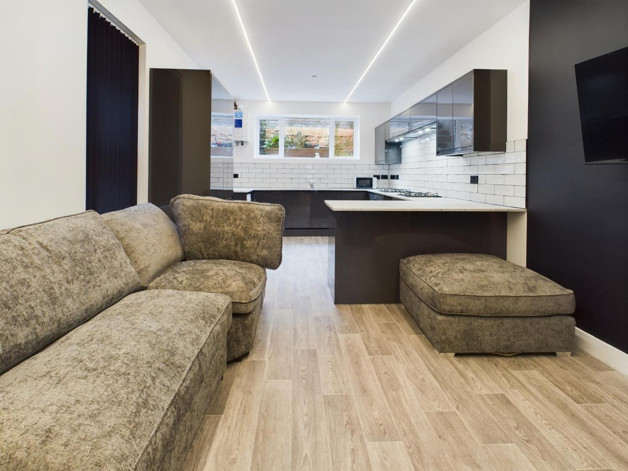 Substantial 9 Bedroom House In Swansea Sketty 외부 사진