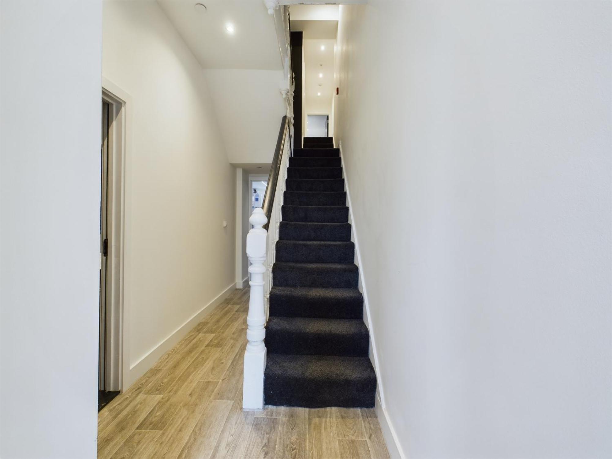 Substantial 9 Bedroom House In Swansea Sketty 외부 사진